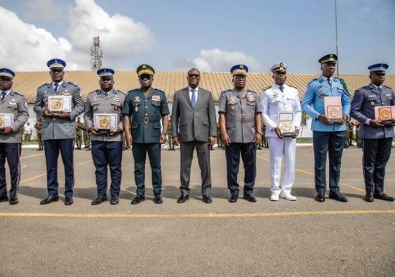 Prix national d’excellence 2025 : Téné Birahima Ouattara honore 269 militaires, gendarmes et personnels civils