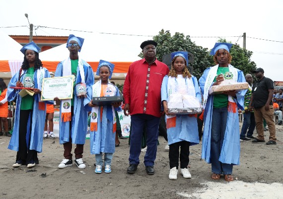 Marcory:  Laurent Tchagba salue les performances scolaires de plus de 1 000 élèves