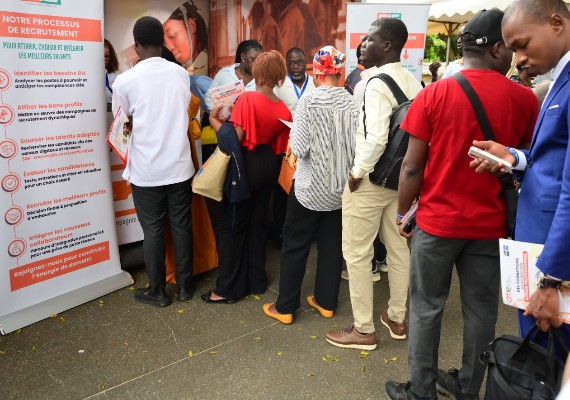 Salon des métiers de Cocody : la CIE mobilise ses équipes pour rapprocher les jeunes des métiers de l’électricité