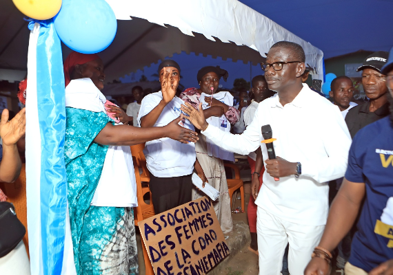 Législatives 2025 : une marée humaine à Assinie pour porter Adjé Aimé à l’Hémicycle