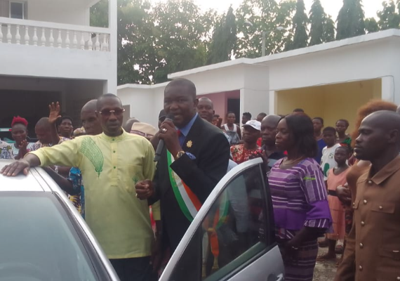 Yamoussoukro: l’honorable  Léandre Koffi reconnaissant aux populations et implore la clémence du président pour les prisonniers
