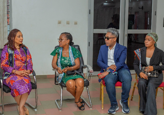 Yopougon: les créateurs de mode et la Fondation Petroci au secours des élèves sourds de Côte d'Ivoire